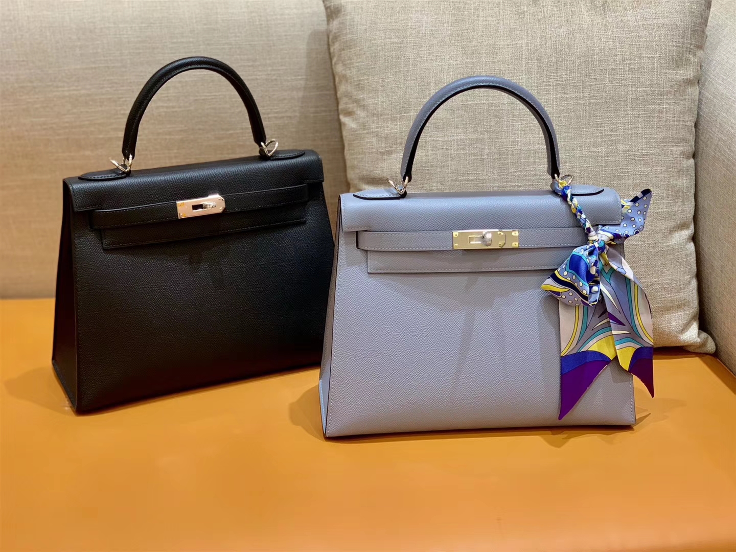 Hermès（爱马仕）Kelly 凯莉包 掌纹牛皮 经典黑 银扣 28cm 全手工 现货