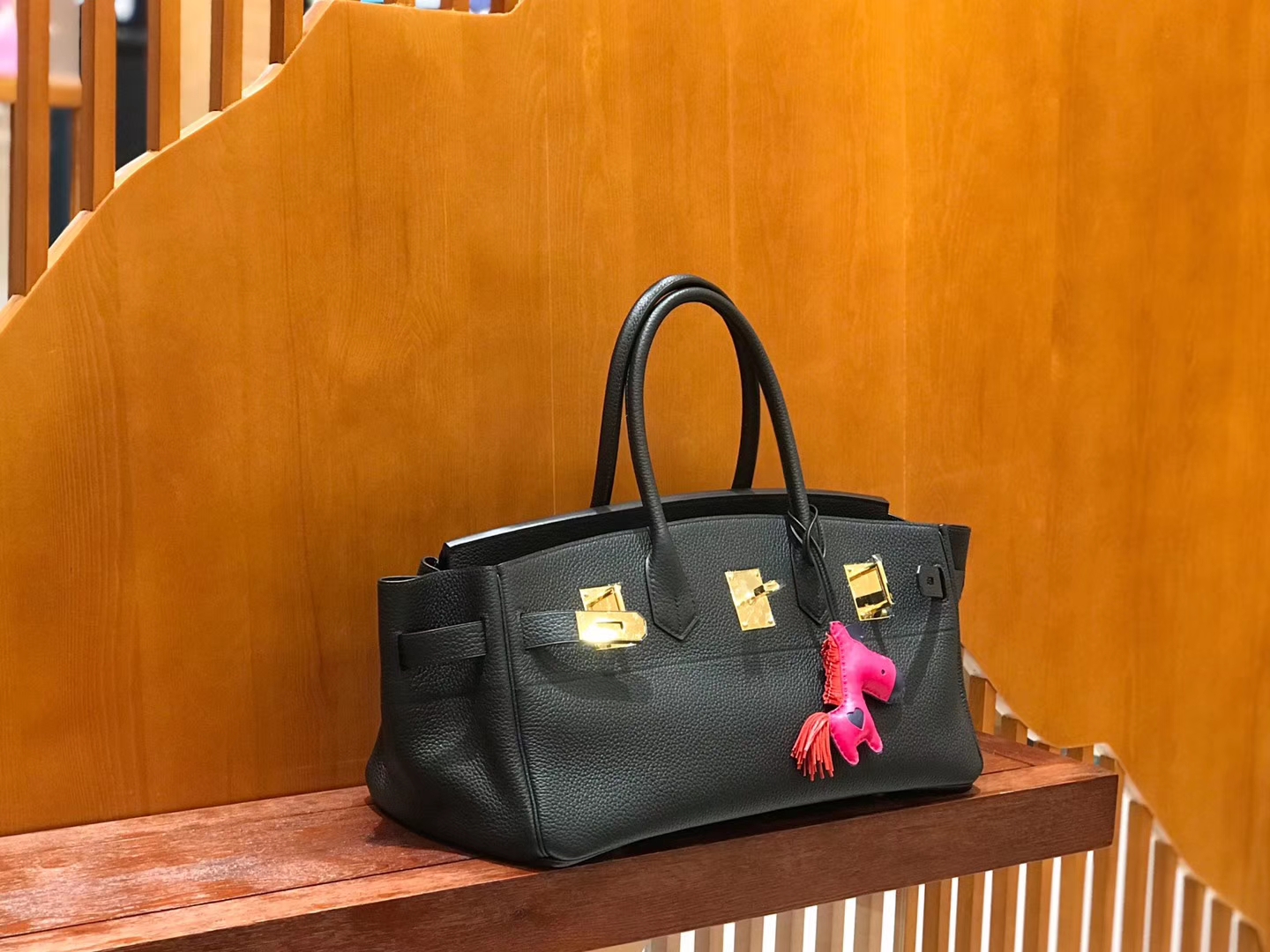 Hermès（爱马仕）Should Birkin 42cm togo 经典黑 金扣 全手工缝制 现货