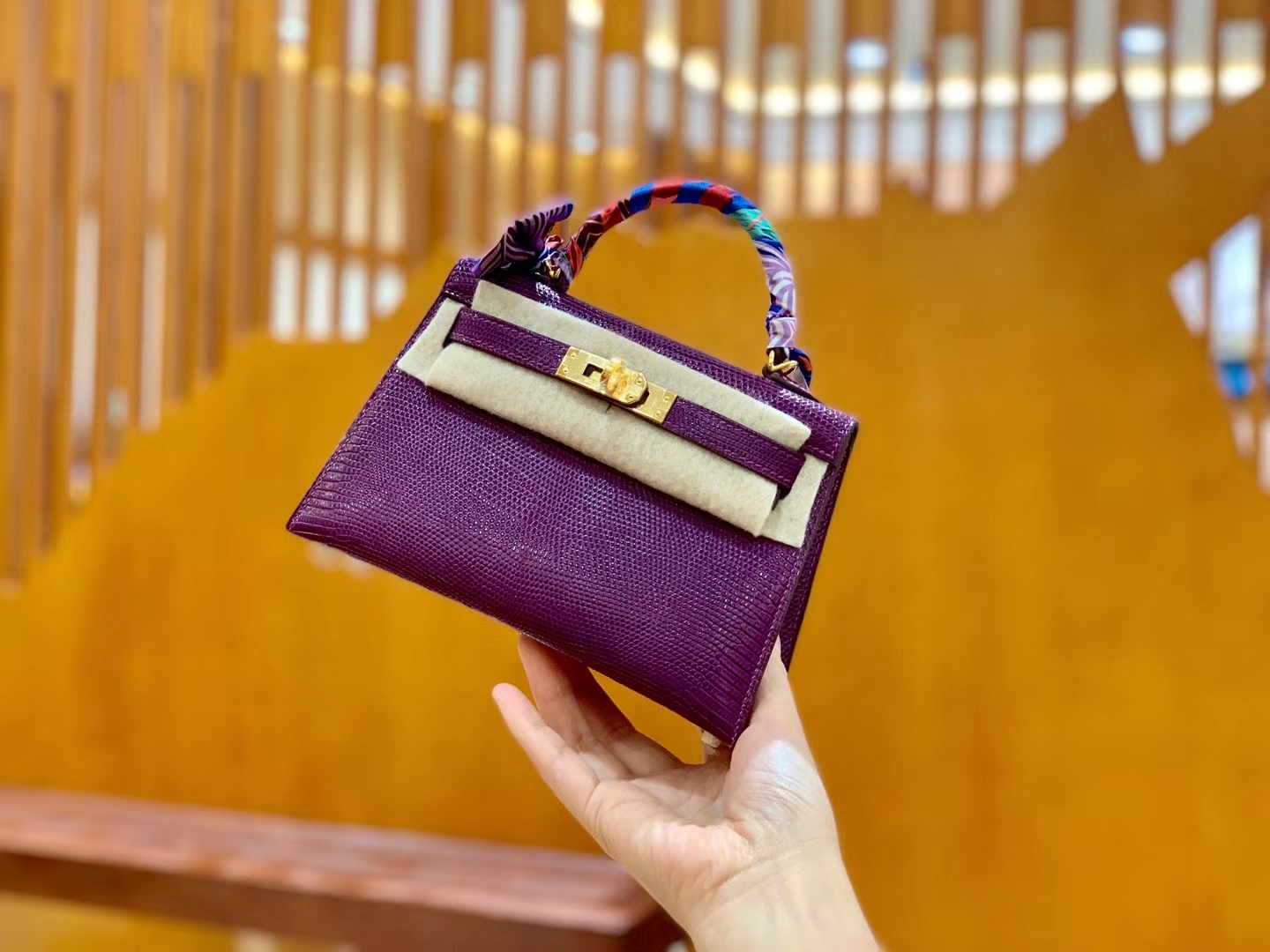 Hermès（爱马仕）迷你2代 19cm 海葵紫 金扣 蜥蜴皮 全手工缝制