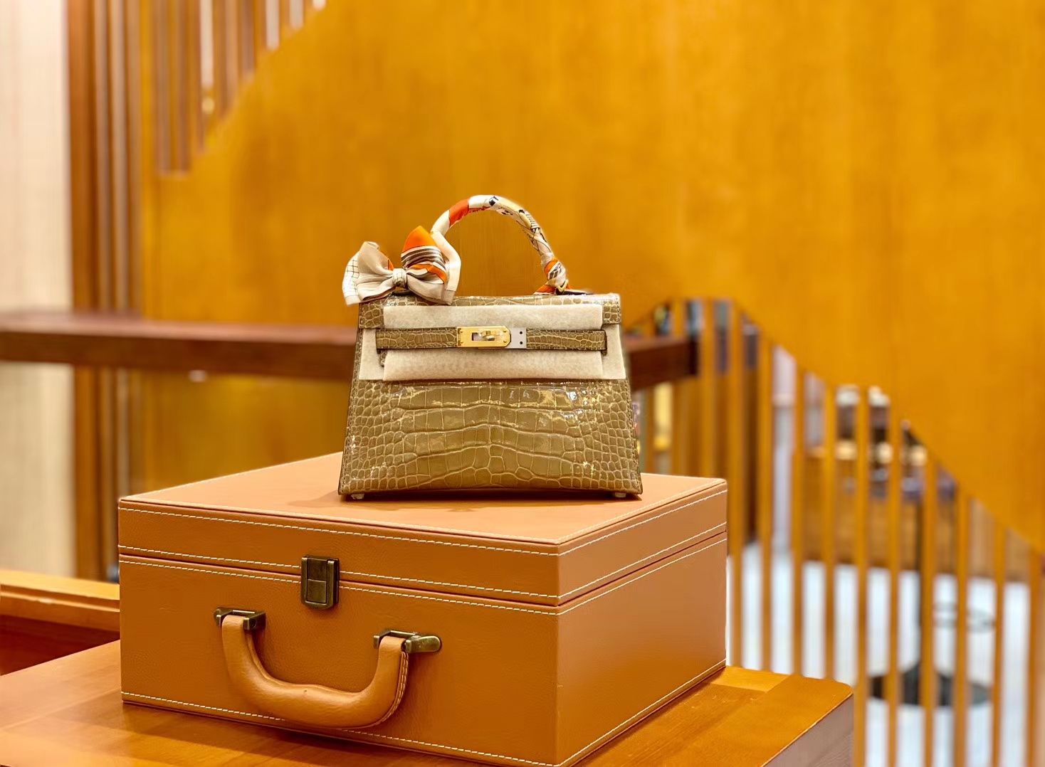 Hermès（爱马仕）迷你 2代 19cm 美洲鳄鱼 沙色 进口 全手工缝制 新增现货