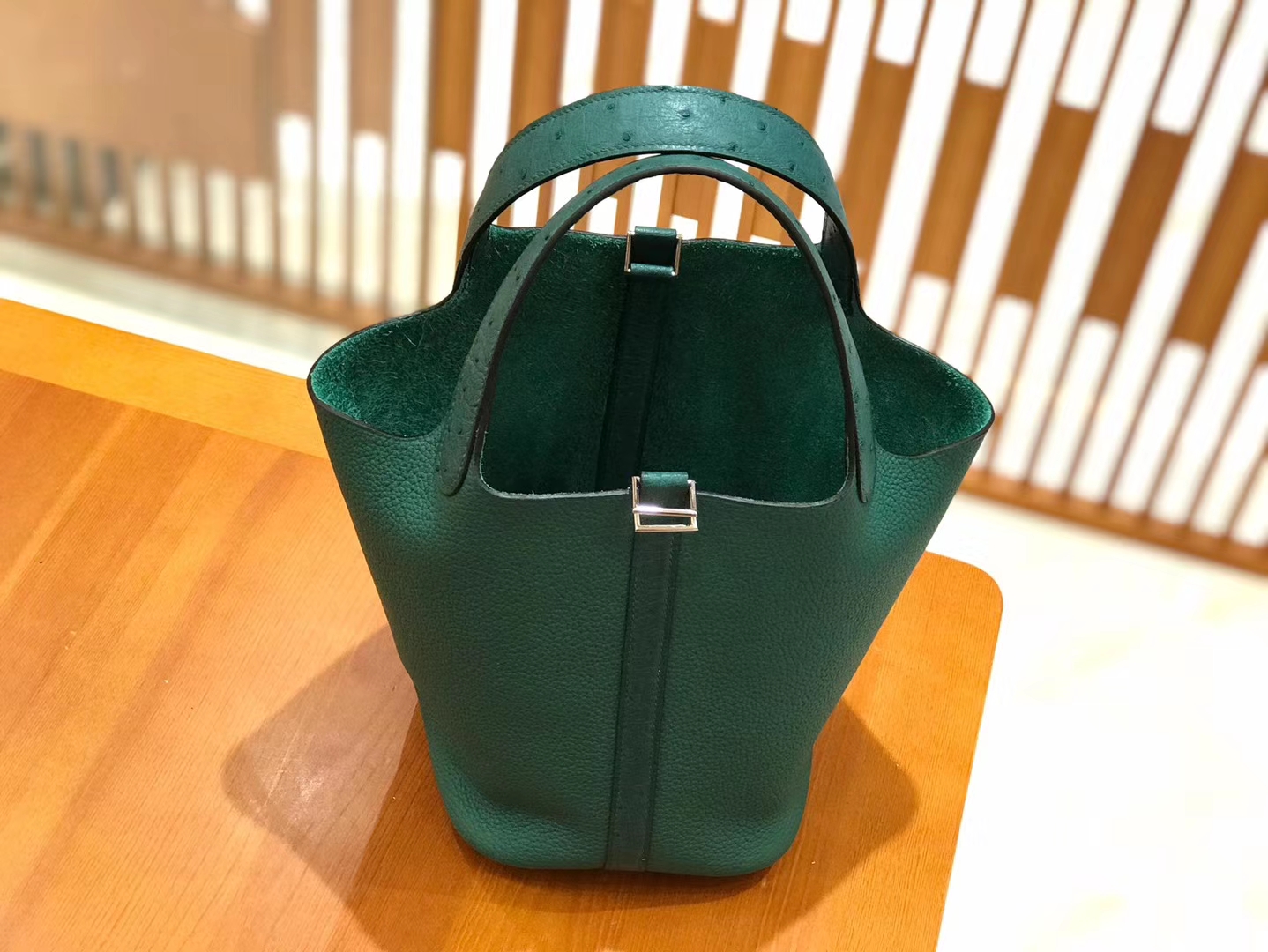 Hermès（爱马仕）Piction 18cm 丝绒绿 银扣 鸵鸟皮拼小牛皮 全手工缝制