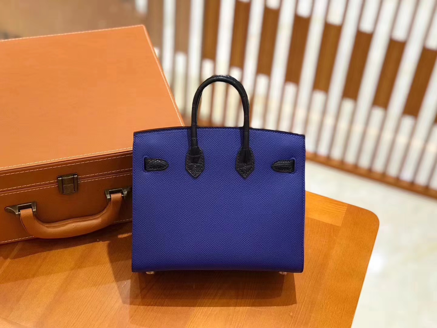 Hermès（爱马仕）Birkin 20cm 限量版小房子 宝蓝色 Epsom拼鳄鱼皮 顶级全手缝工序