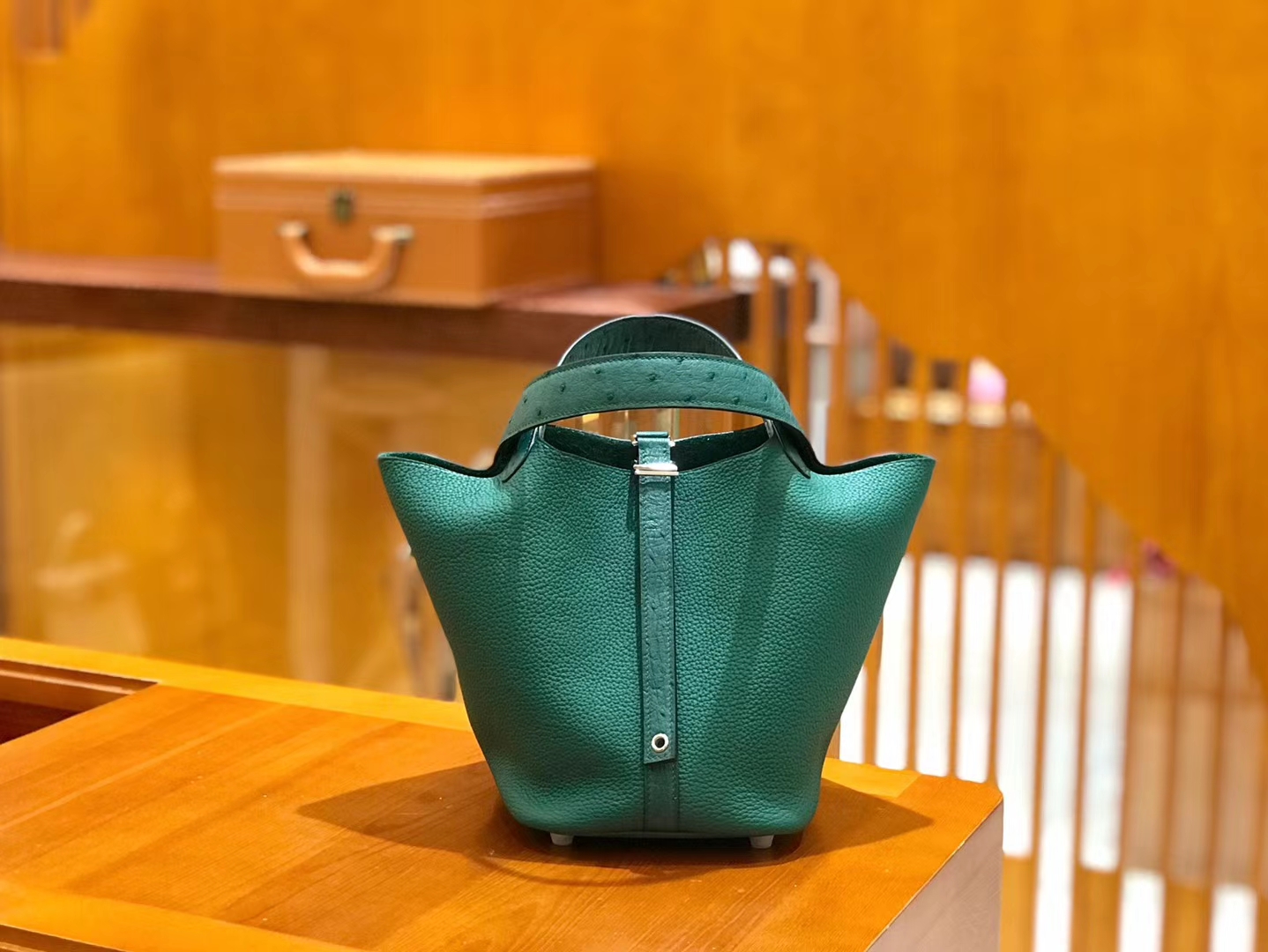 Hermès（爱马仕）Piction 18cm 丝绒绿 银扣 鸵鸟皮拼小牛皮 全手工缝制