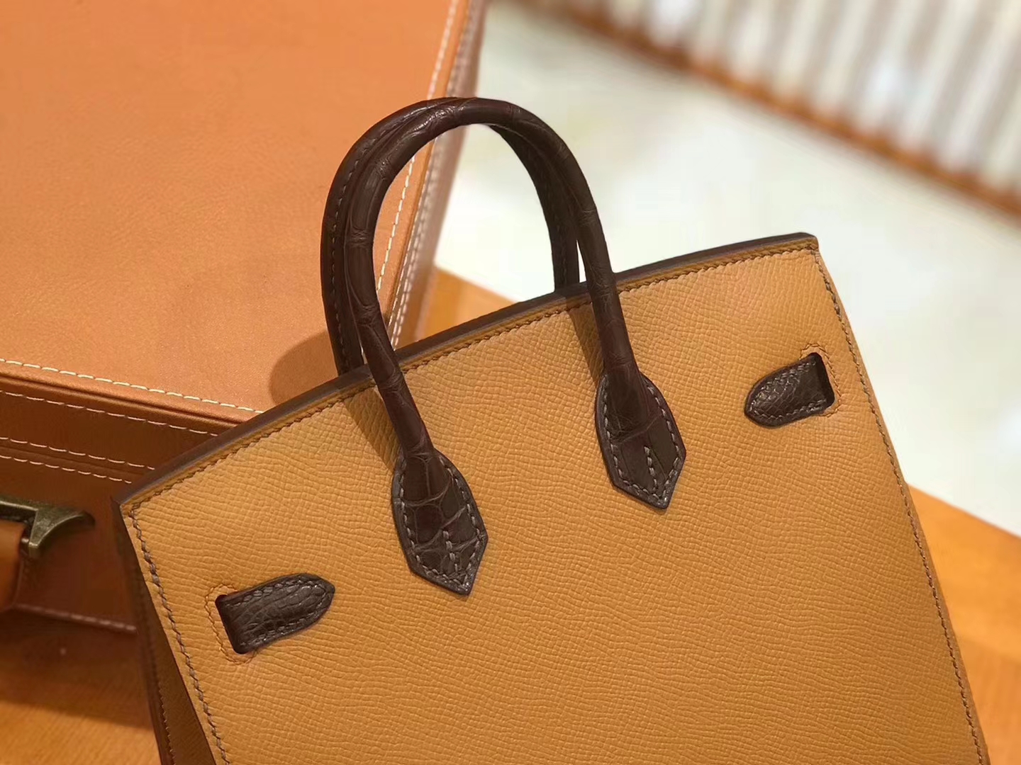 Hermès（爱马仕）Birkin 20cm 限量版小房子 金棕色 Epsom拼鳄鱼皮 顶级全手缝工序
