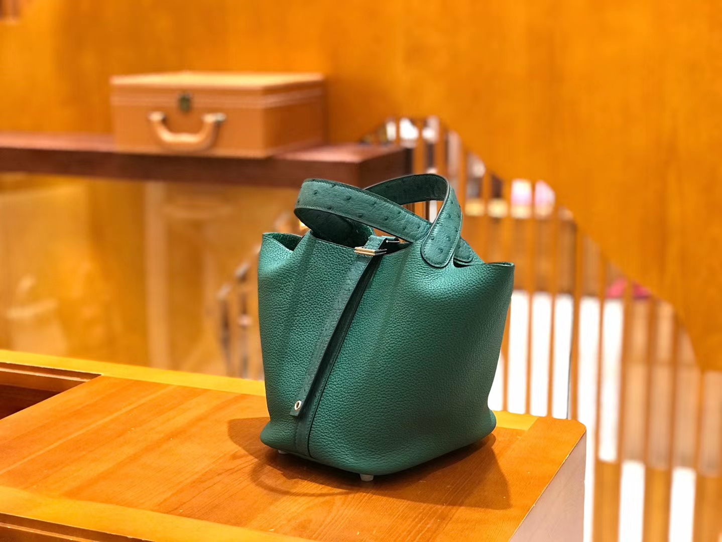 Hermès（爱马仕）Piction 18cm 丝绒绿 银扣 鸵鸟皮拼小牛皮 全手工缝制