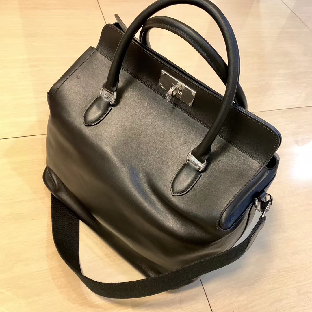 Hermès（爱马仕）Toolbox 牛奶盒 旅行包 经典黑 35cm 少量现货