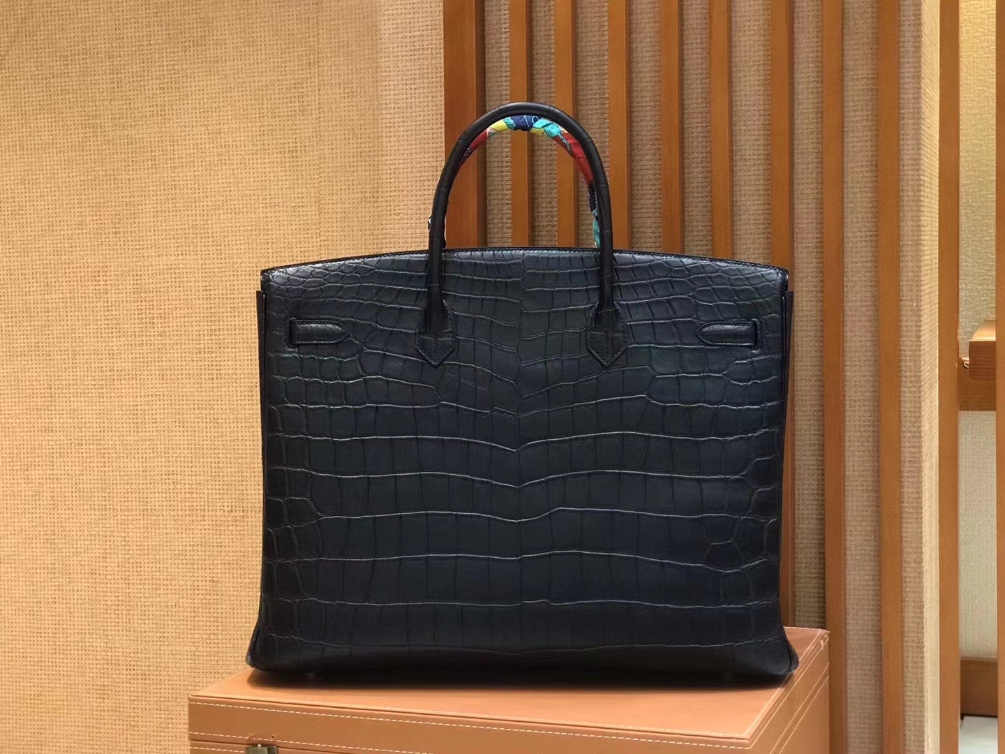Hermès（爱马仕）Birkin 铂金包 经典黑 进口一级雾面尼罗鳄鱼皮 蜡线 40cm