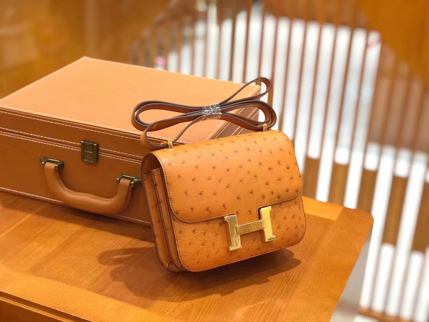Hermès（爱马仕）Constance 18cm 金棕色 南非KK级鸵鸟皮 金扣 原版蜜蜡线 顶级手缝